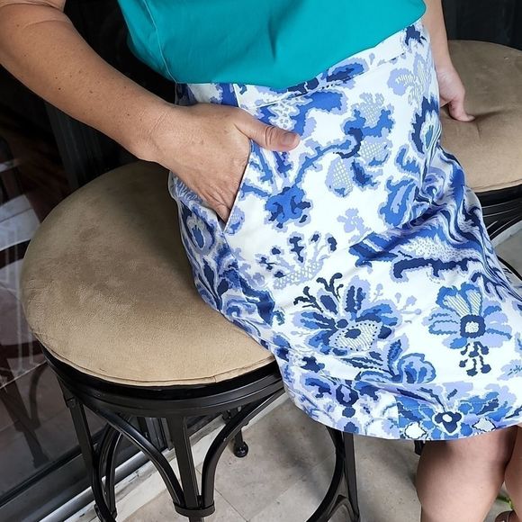 VEUC Sz 8 Lined Navy & Periwinkle Blue Skirt - Picture 7 of 12